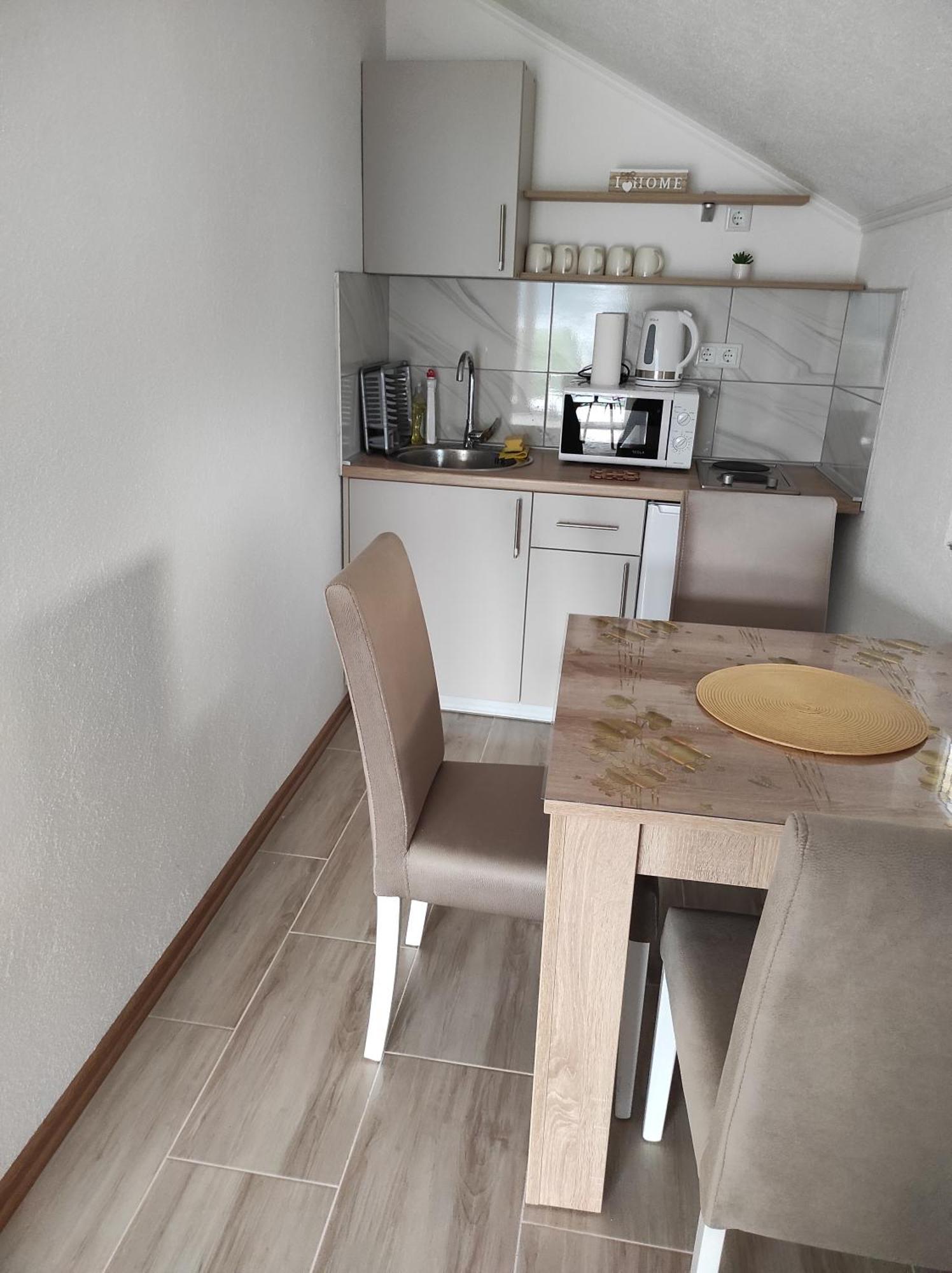 View Of The City - Studio Apartment Mostar Exteriör bild