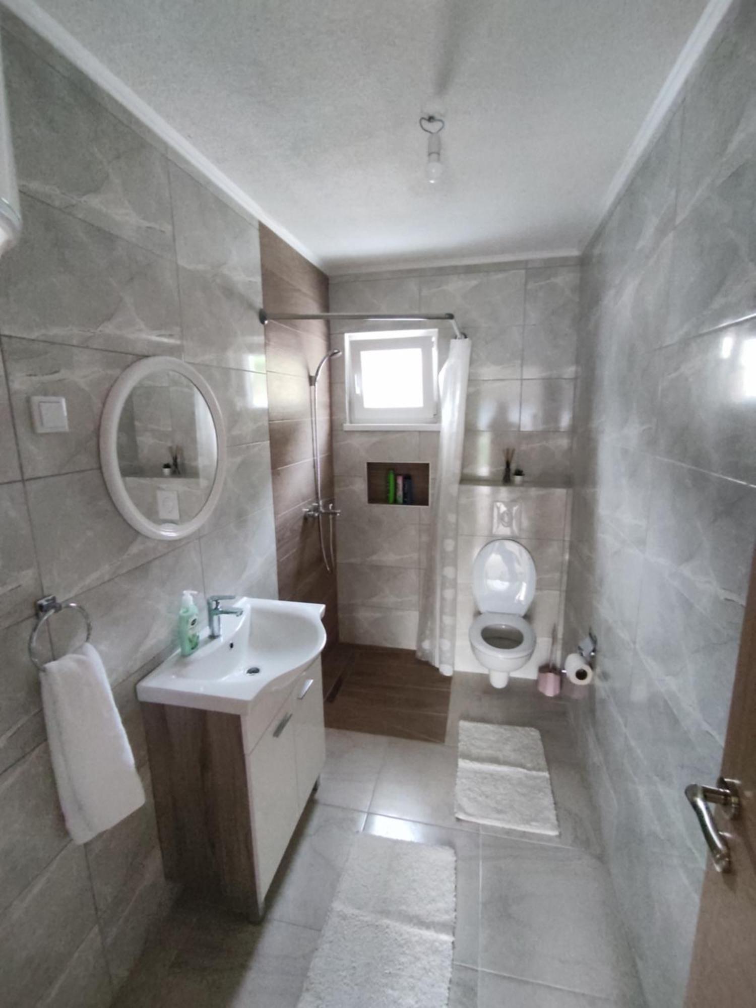 View Of The City - Studio Apartment Mostar Exteriör bild